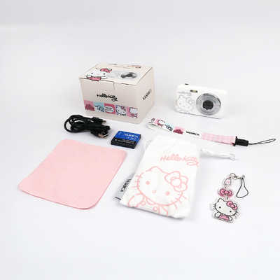 YASHICA DZ-100 8MP Hello Kitty Playground 白 YAS-DZ10HKP-WH の通販 