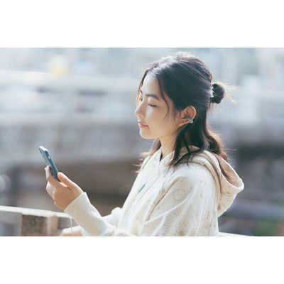 AMBIE イヤホン 耳かけ型 ［φ3.5mm ミニプラグ］ Ash Green AM-02AGQ