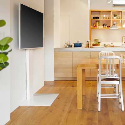 ナカムラ 32～80インチ対応 WALL ウォール 壁寄せテレビスタンドV3