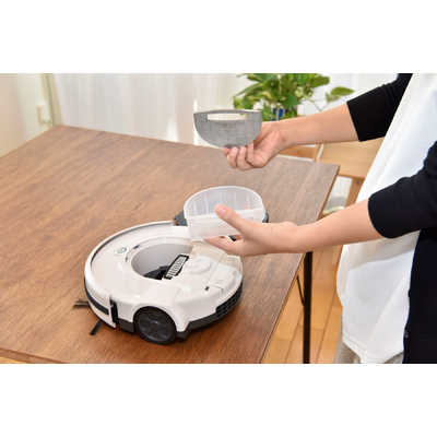 サクセスアジア コンパクトお掃除ロボット SA012 の通販