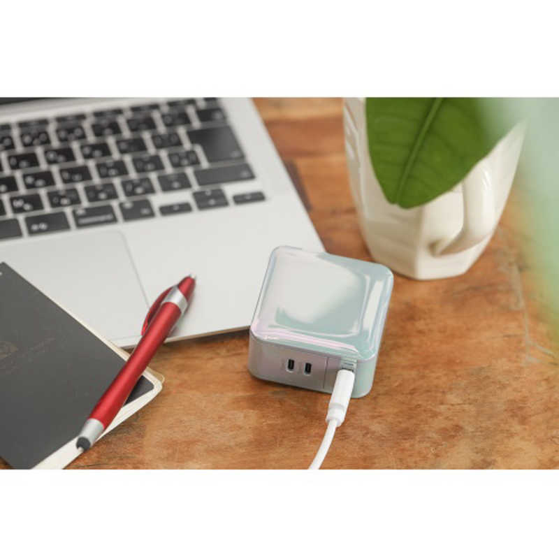 テラ テラ USB Type-C充電器 PD対応66W 3ポート(Type-C ×2 USB-A×1)［USB Power Delivery対応 /GaN 採用］ APD66-C2A1G/ABL APD66-C2A1G/ABL