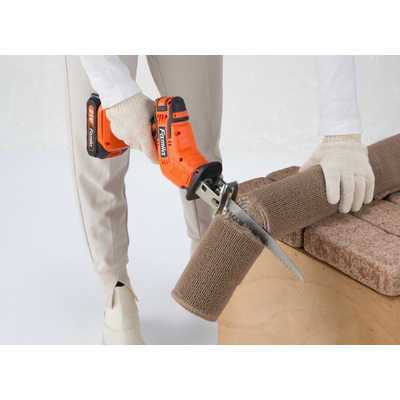 充電式コードレス電動ノコギリ 6点セット(04189) ファミリー・ライフ メーカー直送 ファミリー・ライフ 充電式コードレス電動ノコギリ 6点セット 04189 の