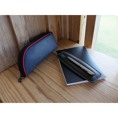 FABREPUBLIC LOONLOON 560 レイニー ペンケース ネイビー 222295 の