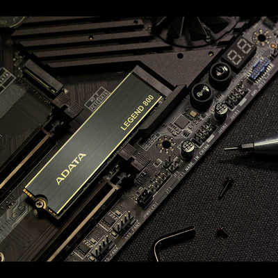 ADATA 内蔵SSD PCI-Express接続 LEGEND 800 (ヒートシンク付) [1TB /M