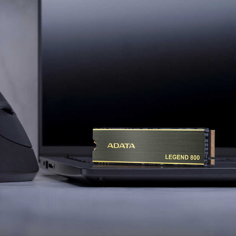 ADATA ADATA 内蔵SSD PCIExpress接続 LEGEND 800 ［2TB /M.2］｢バルク品｣ ALEG8002000GCS ALEG8002000GCS