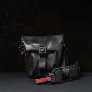 WOTANCRAFT パイロットシリーズ PILOT UPGRADE レザーカメラバッグ 2L ブラック BPT07BLLE WOTANCRAFT パイロットシリーズ PILOT UPGRADE レザーカメラバッグ 2L ブラック BPT07BLLE