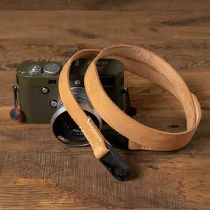 WOTANCRAFT ネックストラップ テーパードカット (ピークデザイン アンカーリンクス)フルレザー 007 125cm Natural NESTTAPD125007 WOTANCRAFT ネックストラップ テーパードカット (ピークデザイン アンカーリンクス)フルレザー 007 125cm Natural NESTTAPD125007