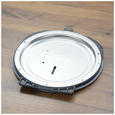 東芝 TOSHIBA 炊飯器 1升 炎匠炊き 真空圧力IH グランホワイト RC