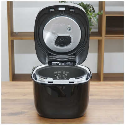東芝 TOSHIBA 炊飯器 1升 炎匠炊き 真空圧力IH グランブラック RC