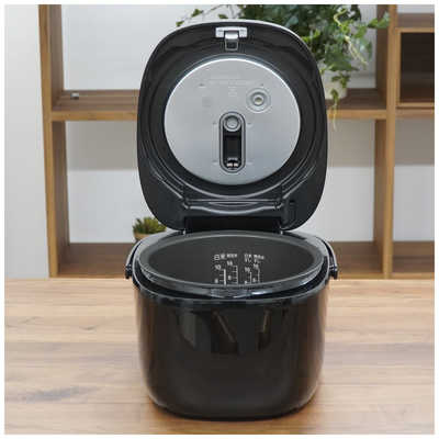 TOSHIBA RC-18VRV ブラック 炊飯器 東芝 TOSHIBA 炊飯器 1升 炎匠炊き 真空IH グランブラック RC-18VRV-K