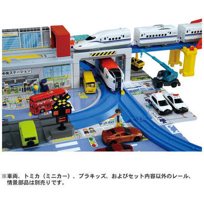 Amazon.co.jp: プラレール ひろげて立体!トミカとプラレールの街