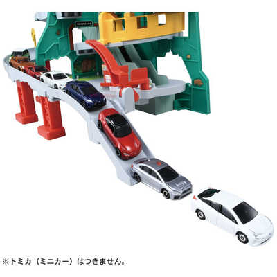 タカラトミー トミカ トンネルくぐって!やまのぼりドライブ の通販