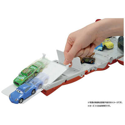 タカラトミー カーズ トミカ トルネードシューターに変身