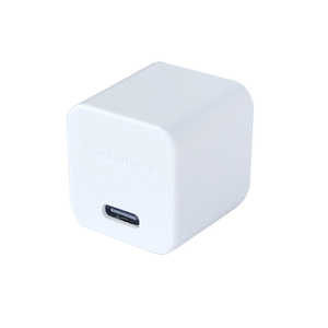 カシムラ AC-TypeC充電アダプター (7.5W充電/100V~240V対応) AC-014 カシムラ AC-TypeC充電アダプター (7.5W充電/100V~240V対応) AC-014
