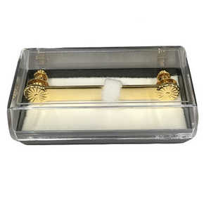 福井金属工芸 佩用金具 8mm×68mm 菊紋φ10 ケース付 NO.6336 福井金属工芸 佩用金具 8mm×68mm 菊紋φ10 ケース付 NO.6336