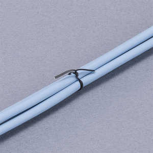 ナカバヤシ ビニールタイ 工具付き 幅1.8mm×長さ20m ブラック CW-VT20/BK ナカバヤシ ビニールタイ 工具付き 幅1.8mm×長さ20m ブラック CW-VT20/BK