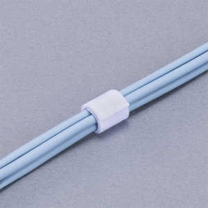 ナカバヤシ 手で切れる面ファスナー 幅20mm×3m ホワイト CW-MFM/WH ナカバヤシ 手で切れる面ファスナー 幅20mm×3m ホワイト CW-MFM/WH