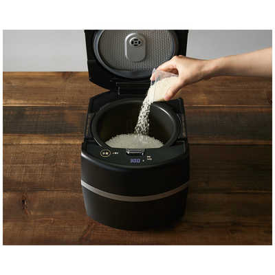 アイリスオーヤマ IRIS OHYAMA 炊飯器 瞬熱真空釜 ブラック [5.5合/IH