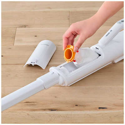 【展示品】　アイリスオーヤマ　充電式スティッククリーナー SBD-G3P-W Amazon.co.jp: 充電式スティッククリーナー SBD-G3P-W ホワイト