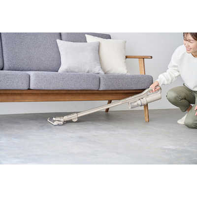 アイリスオーヤマ 充電式スティッククリーナー ゴミ回収ドック付き アイリスオーヤマ、フットスイッチ付きゴミ回収ドックを採用した