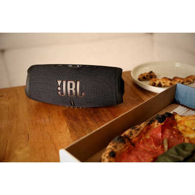 JBL Bluetoothスピーカー ブラック 防水 JBLCHARGE5BLK の通販
