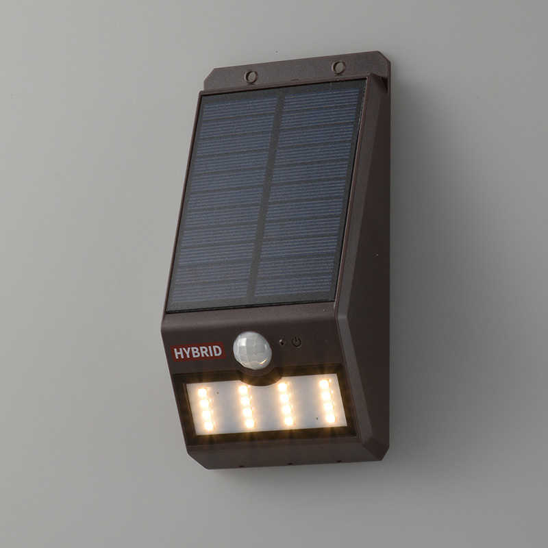 オーム電機 オーム電機 ソーラーセンサーウォールライト400lm 常夜灯付 monban ブラウン LS-SHB140FN4-T LS-SHB140FN4-T