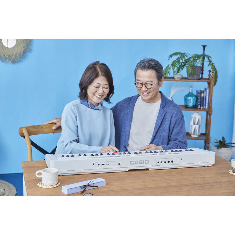 カシオ　CASIO カシオ　CASIO 光ナビゲーションキーボード Casiotone（カシオトーン） [61鍵盤] LK-520 LK-520