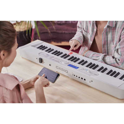 M515★CASIO カシオトーン LK-520　光る鍵盤 保証付 送料無料 M515☆CASIO カシオトーン LK-520 光る鍵盤 保証付 送料無料 2510