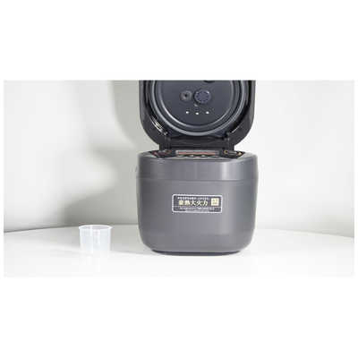 美品　象印マホービン 炊飯器 1升 ブラック NW-YA18-BA Amazon | 象印マホービン 炊飯器 1升 ブラック NW-YA18-BA | 象印