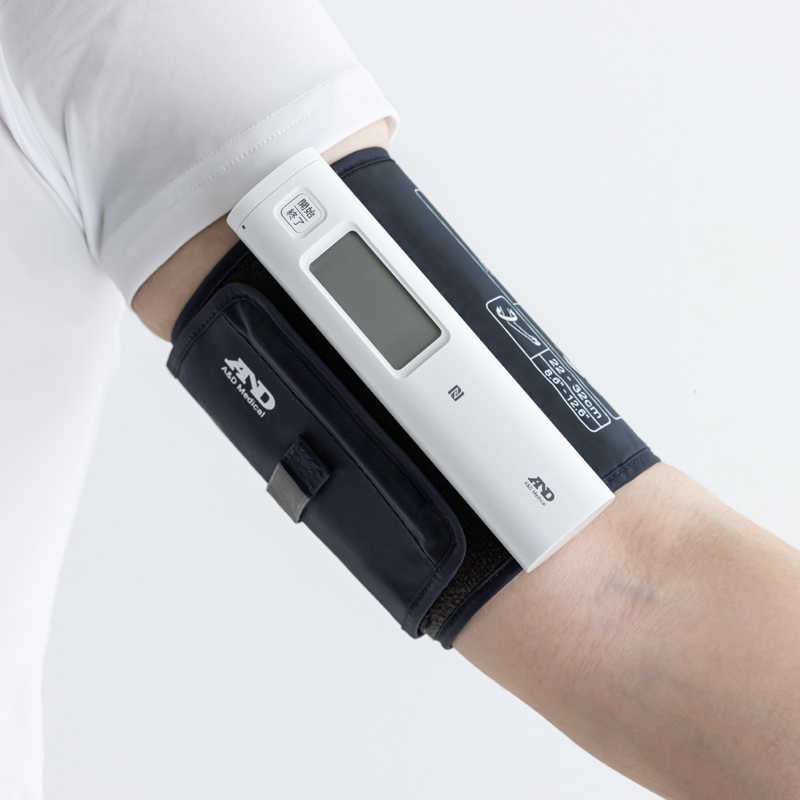 A＆D A＆D NFC内蔵 上腕式ホースレス血圧計 ［上腕(カフ)式］ UA-1100NFC-GY UA-1100NFC-GY