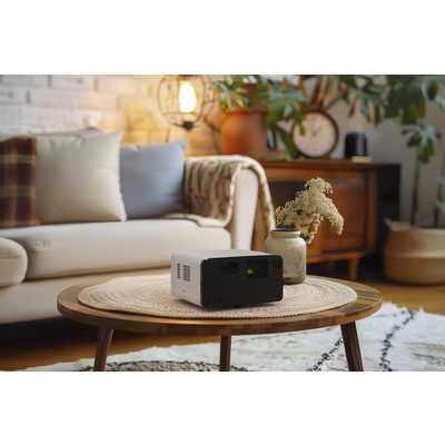 EPSONホームプロジェクター dreamio EF-21W【美品】 エプソン EPSON ホームプロジェクター dreamio(ドリーミオ) ホワイト