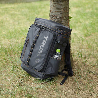 トラスコ中山 TRUSCO プロ用軽量ボックス型リュック