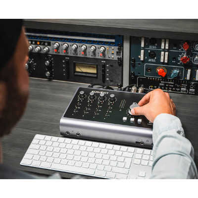 AUDIENT 20in 24out USB オーディオ・インターフェイス AUDIENT