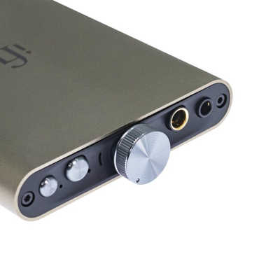 iFi-Audio ポータブルヘッドホンアンプ
