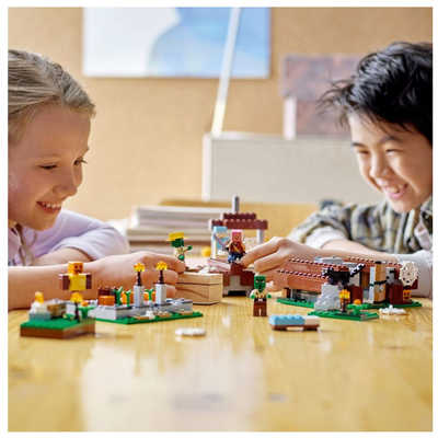 レゴジャパン LEGO（レゴ） 21190 マインクラフト 廃れた村 の通販