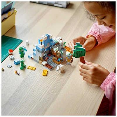 レゴジャパン LEGO（レゴ） マインクラフト 21243 凍った山頂 の通販