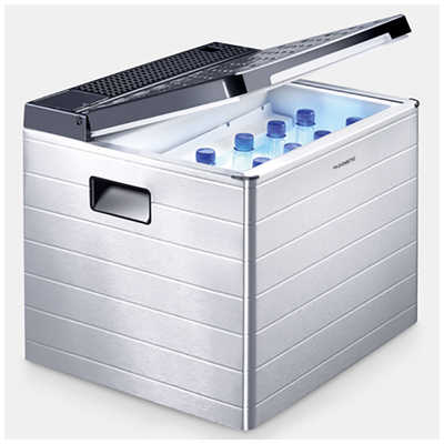 ドメスティック スリーウェイクーラー