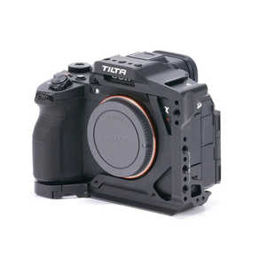 TILTA Half Camera Cage for Sony a7R V - Black TAT46HCCB