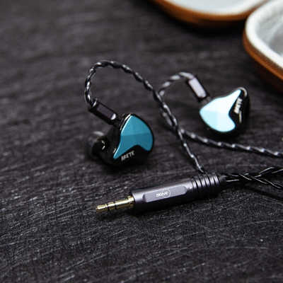ZIIGAAT イヤホン ZiiGaat x Fresh Reviews Arete II ［カナル型