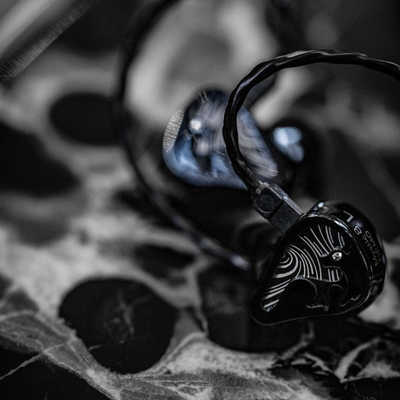 LETSHUOER Mystic 8 イヤホン