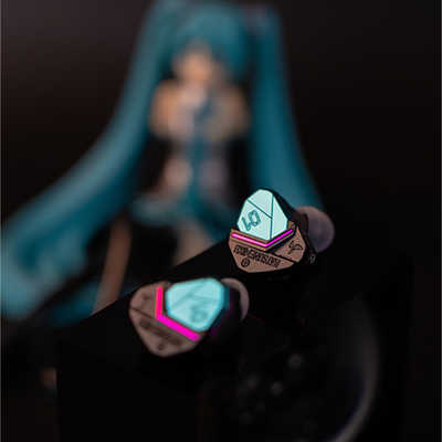 HIBYDIGITAL イヤホン 初音ミク カナル型 YUME の通販 - カテゴリ