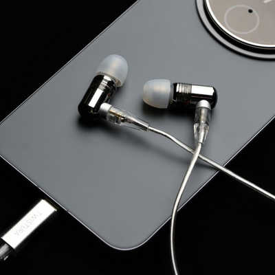 TWISTURA ハイブリッドイヤホン マイク付きモデル SIGMA with Mic の