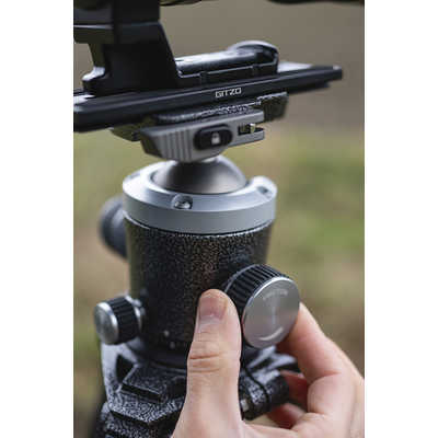 Gitzo ジッツオ GH4383LR　センターボール雲台4型LR ジッツォ センターボール雲台4型LR グレー GH4383LR の通販 - カテゴリ