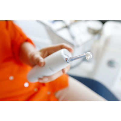 ソニッケア 口腔洗浄器 ｢エアーフロスウルトラ｣ HX8632/01 の通販