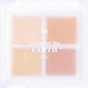 千空 4U2 アイシャドウパレット #04 CENTER OF THE EARTH 千空 4U2 アイシャドウパレット #04 CENTER OF THE EARTH