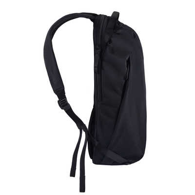 URTH ノーライト 24L バックパック (黒色) ブラック UR-6600 の通販 
