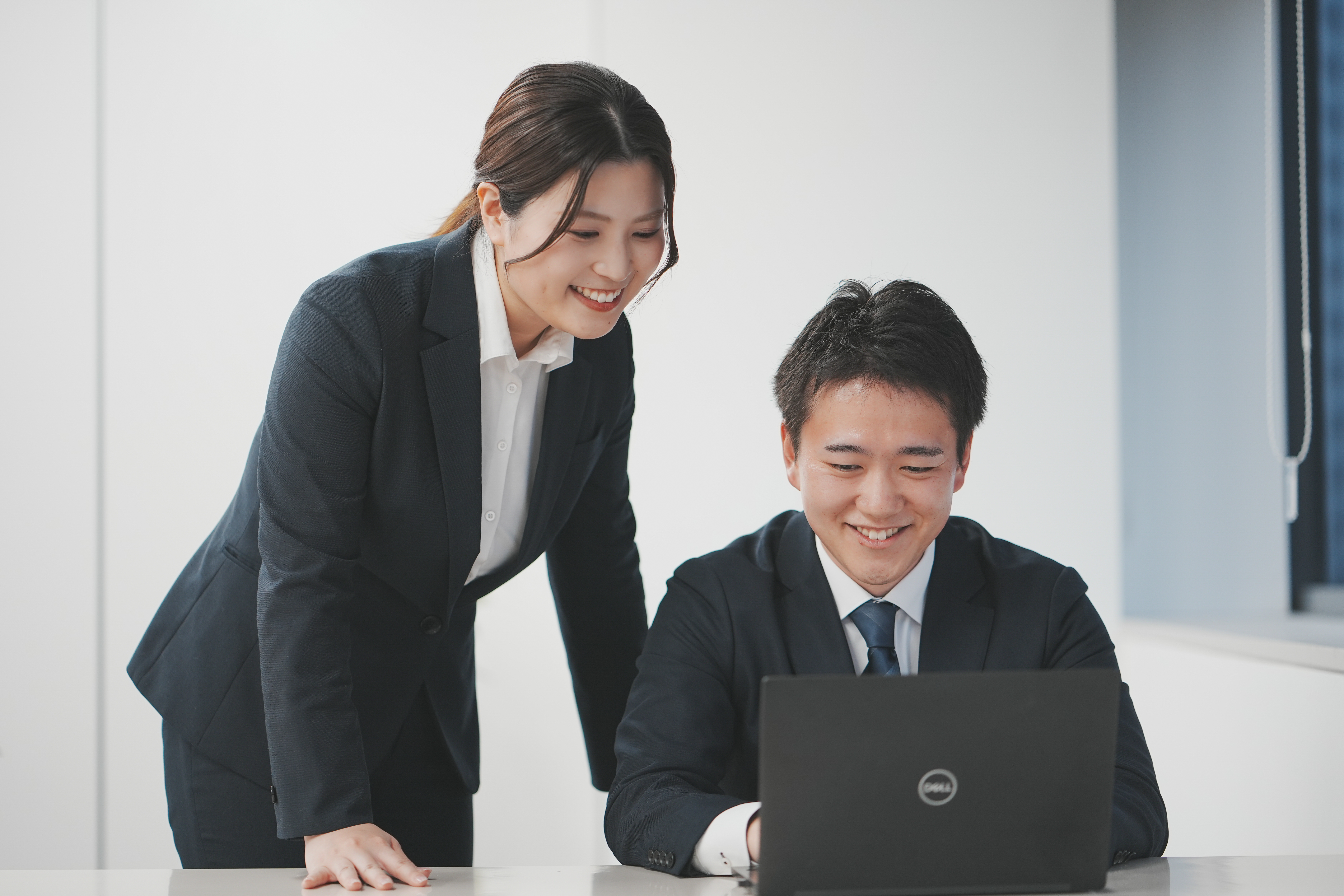 本部での打ち合わせの様子